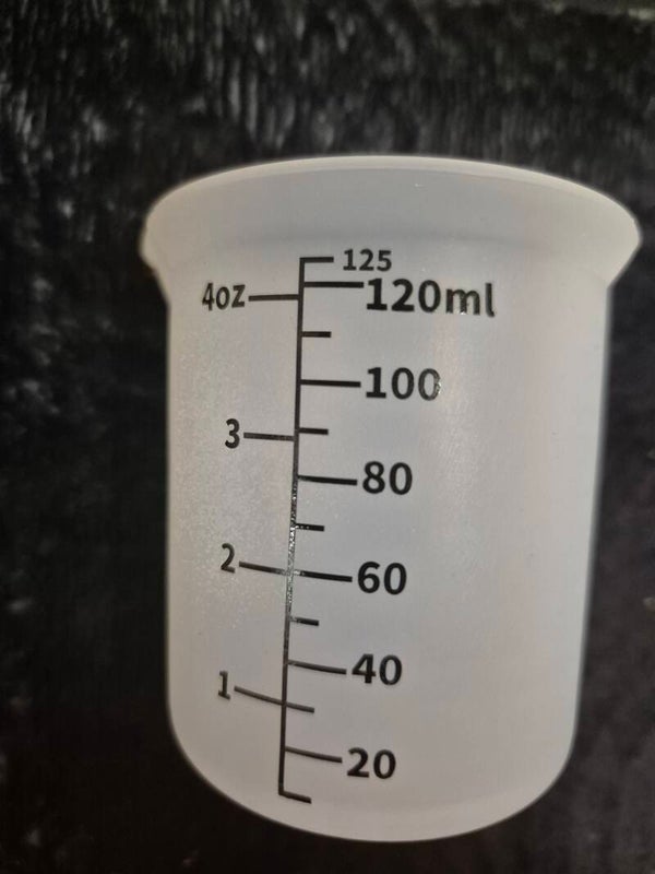 Soft measuring jug