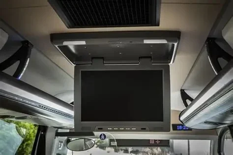 Intérieur minibus avec chauffeur