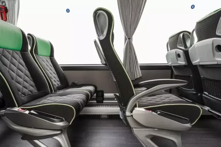 Minibus spacieux avec chauffeur