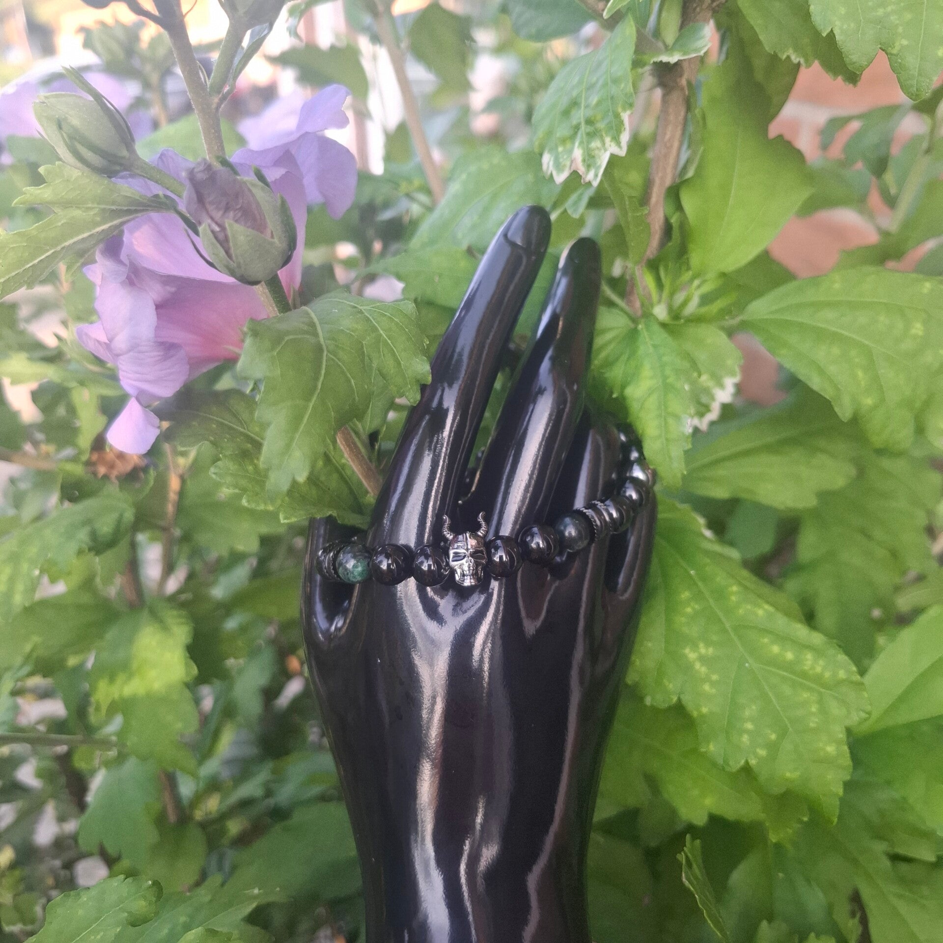 Stoere herenarmband met diepe energie