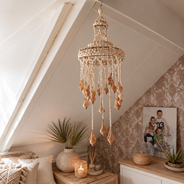 Lamp Beras Kipas – Handgemaakte Schelpenlamp | Ibiza & Boho Woondecoratie