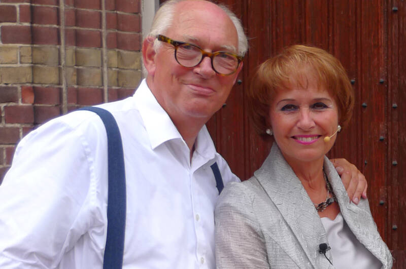 Greet en haar man verzorgen een topceremonie