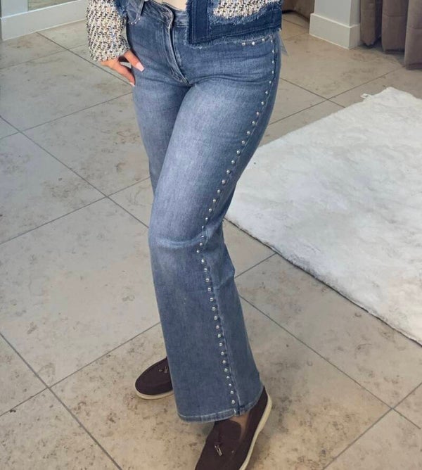 studs jeans