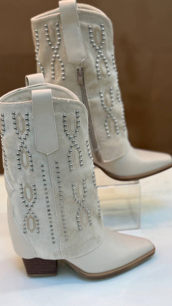 Studs cowboy crème