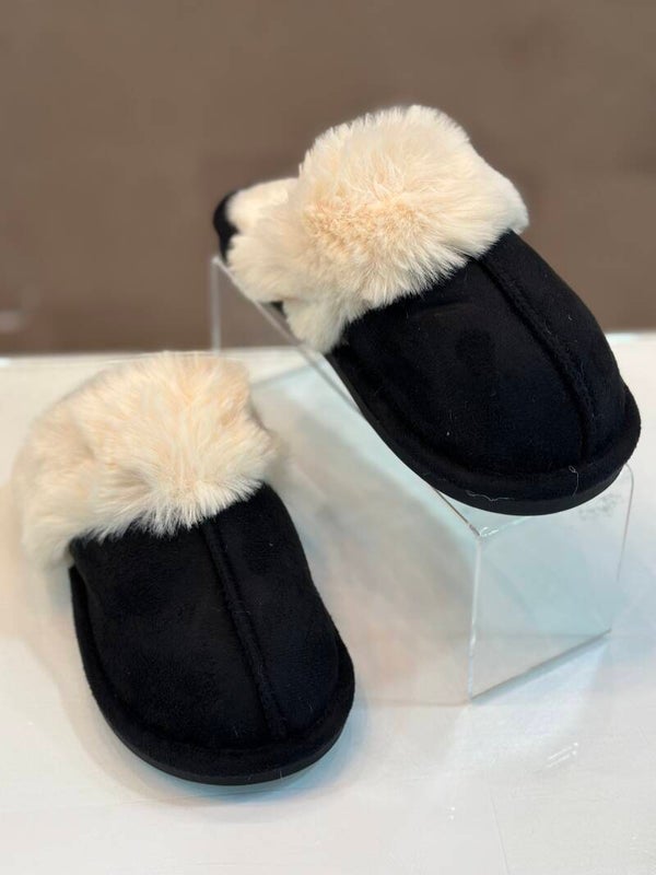 UGGIES BLACK
