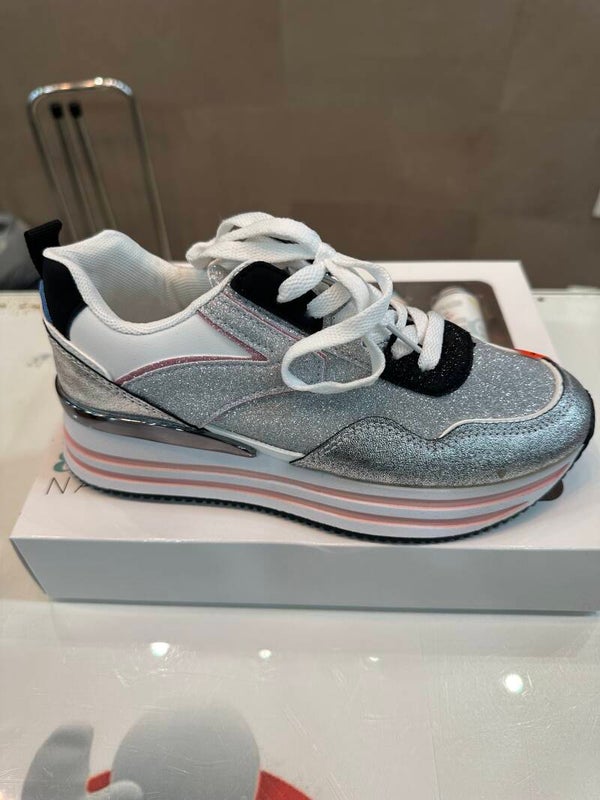 Sneakers zilver