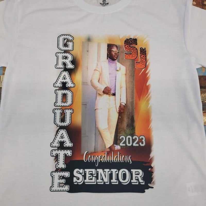 graduationtshirt20235.jpg