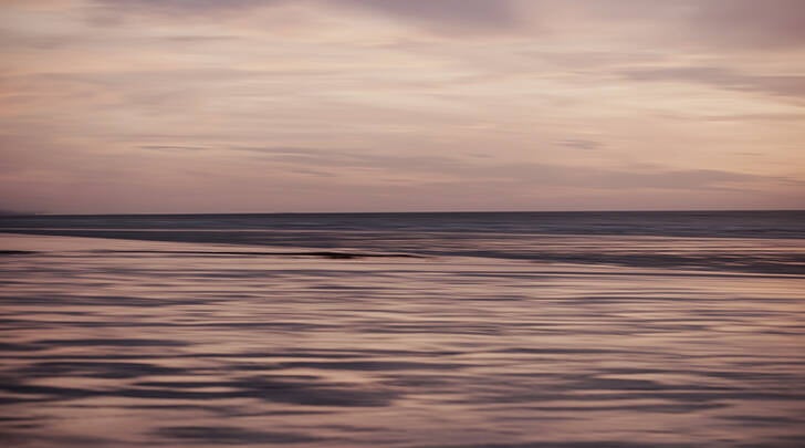 overslaande golf in de Noordzee Belgïe 