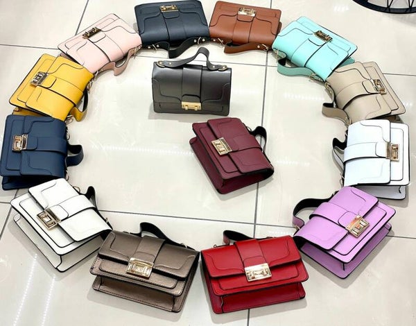 ARLES BAGS 009
