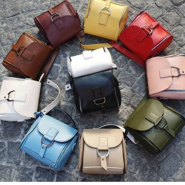 ARLES  BAGS  31
