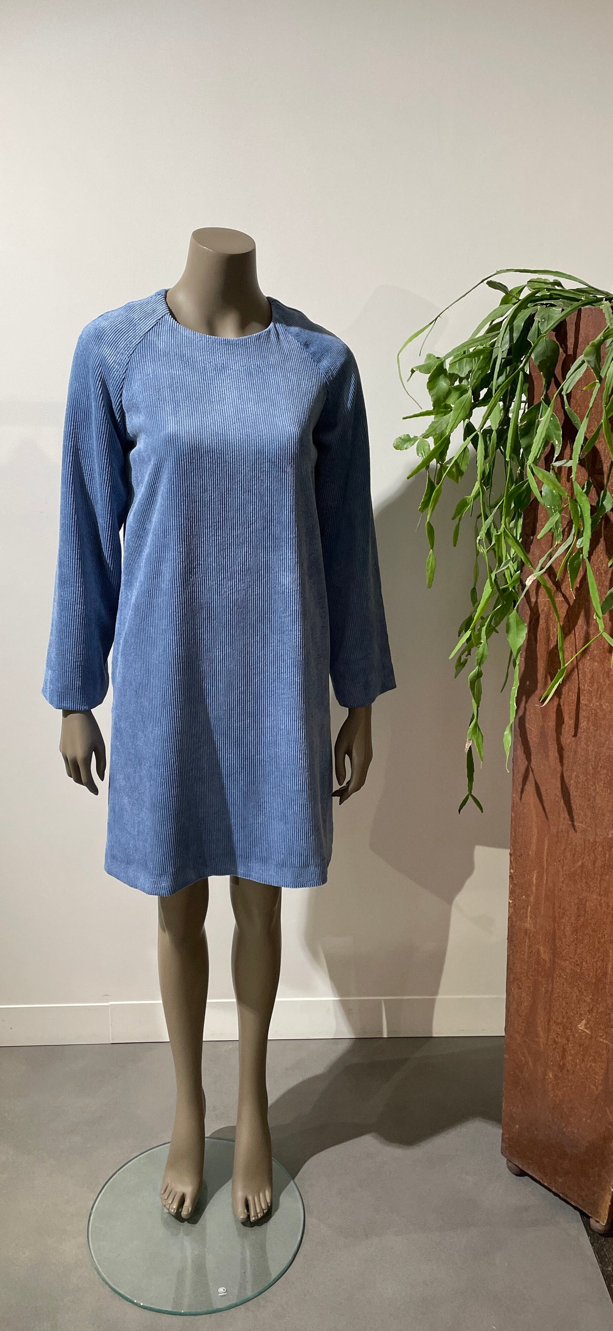 Scapa 7806 Dress main image 1