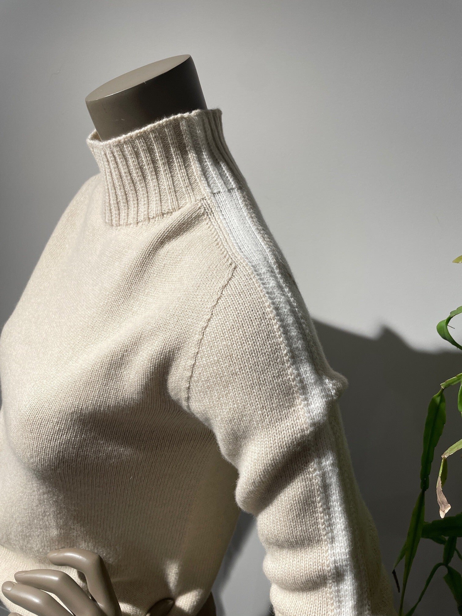 SCAPA PULL BEA 2 kleuren: BEIGE en DK NAVY