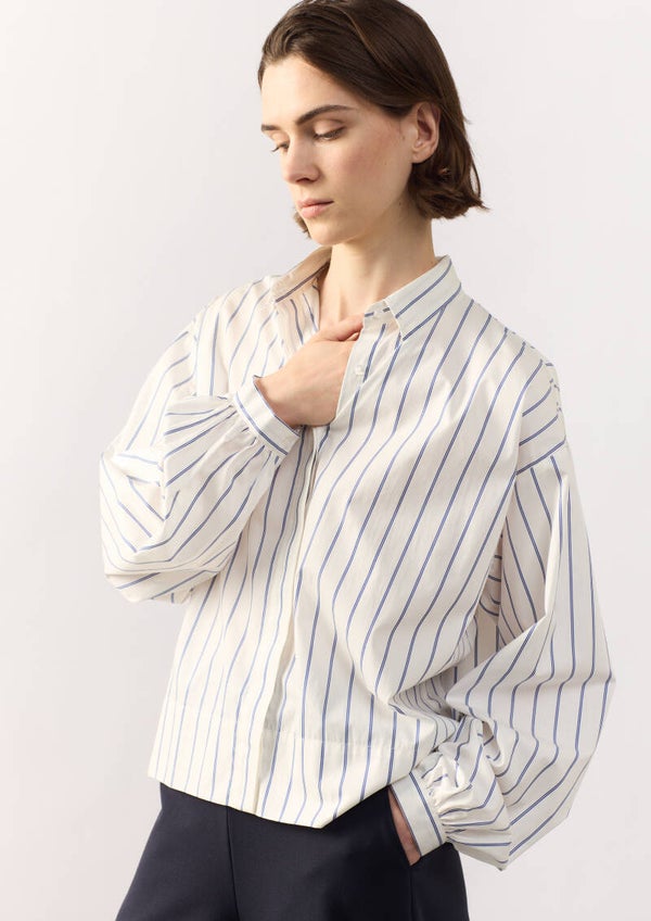 SCAPA FLOW SHIRT ALMOND 2 kleuren DK NAVY en RED