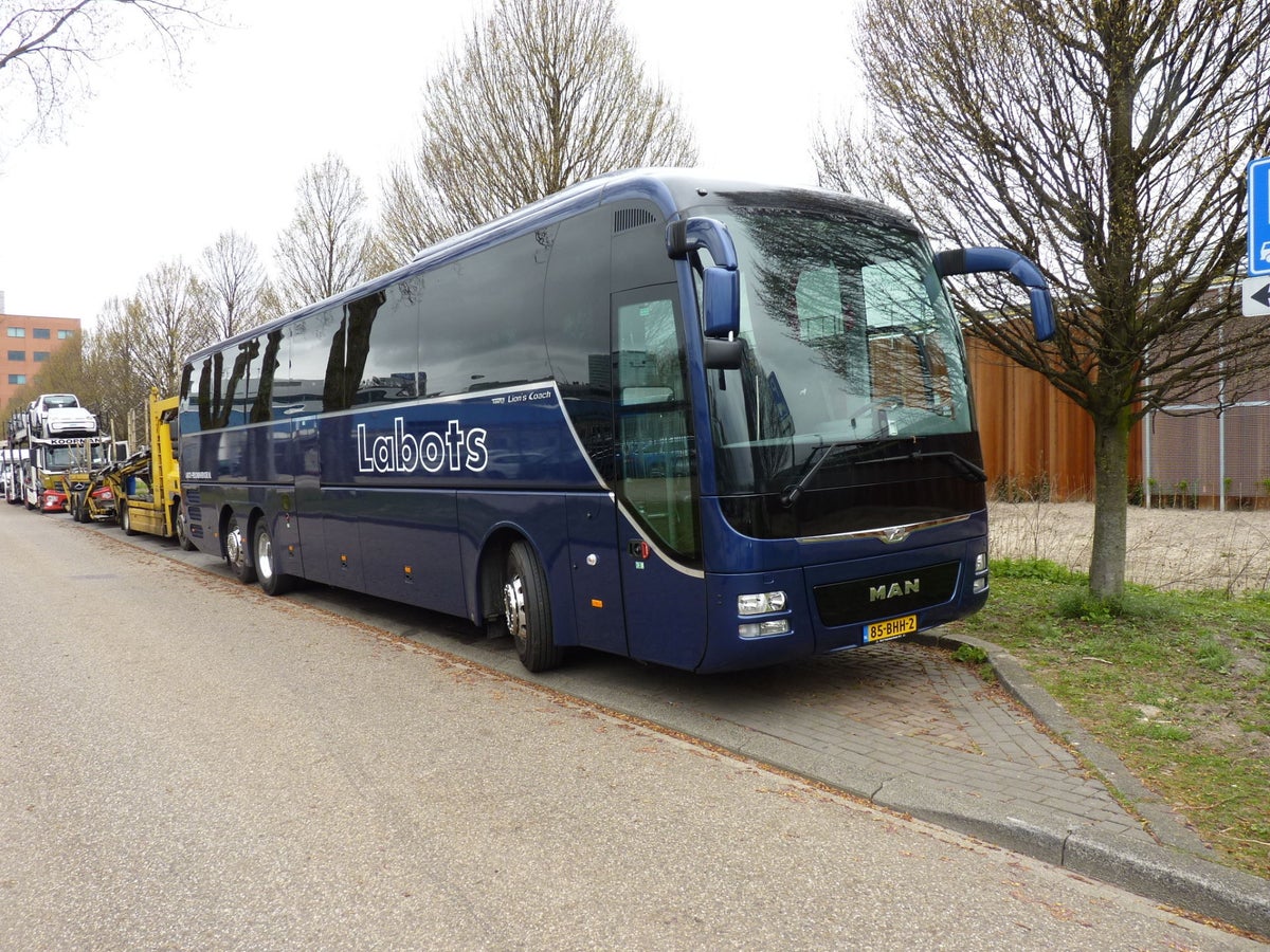 Labots / L | buskees.nl