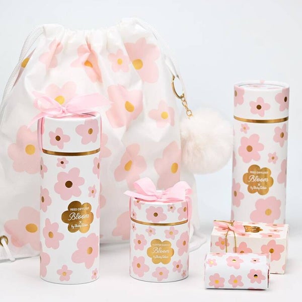 Edles Pink Blossom Duftset mit Blumenmotiv - Florale Geschenkideen für besondere Menschen