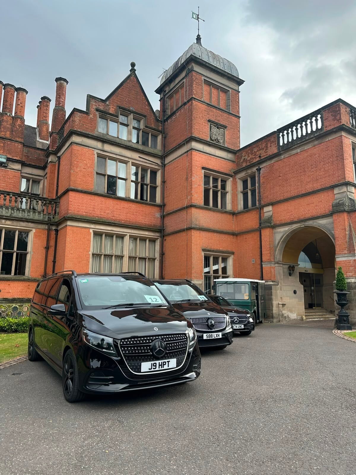 HPT Executive Chauffeurs premium vehicle for executive and private travel in Greater Manchester