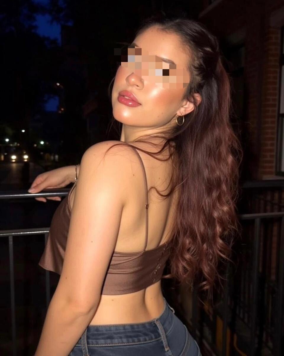 Sahara, exotic Brazilian sensual tantric goddess delivering warm skin-on-skin body to body massage in London