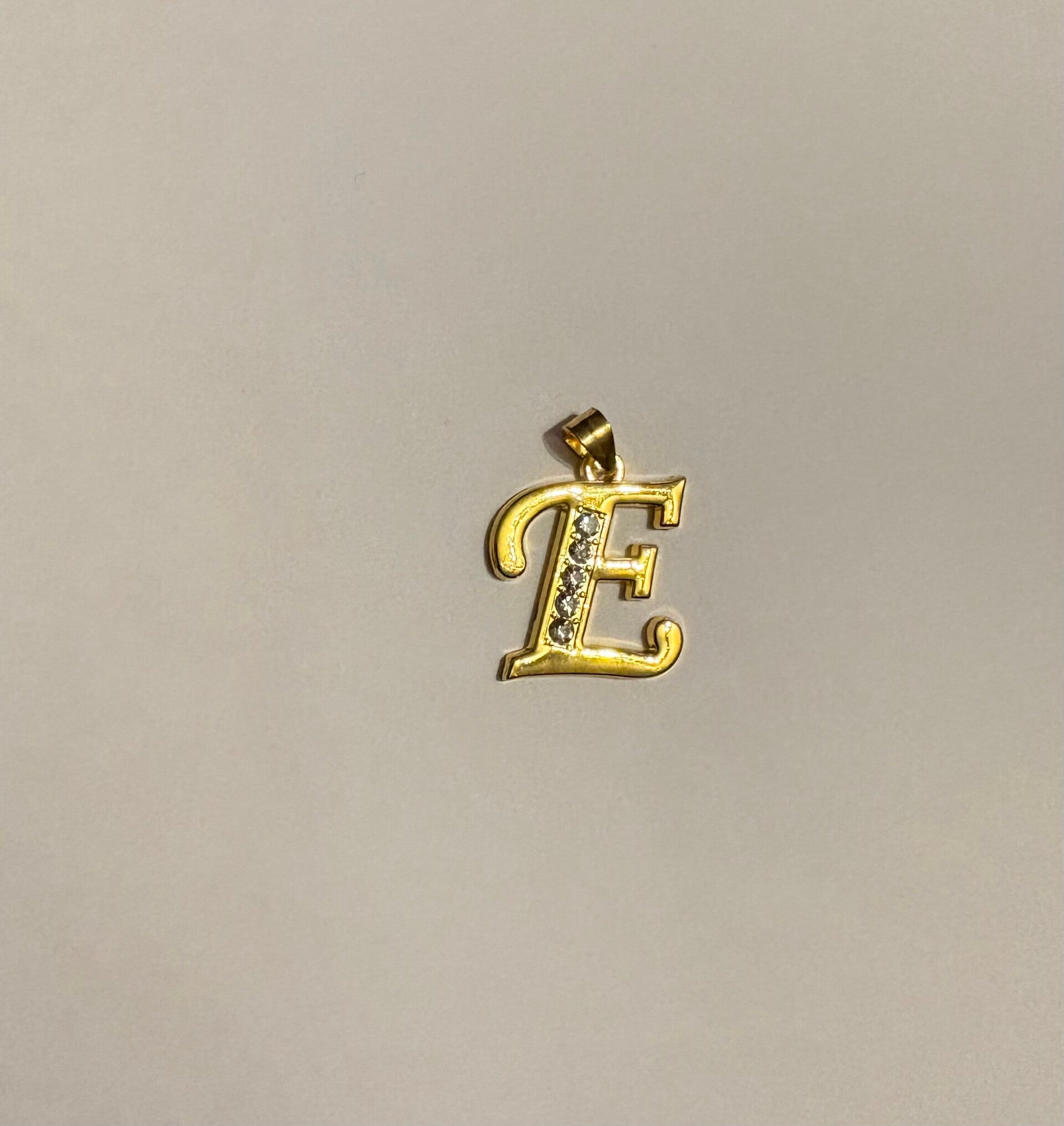 Initial hanger E