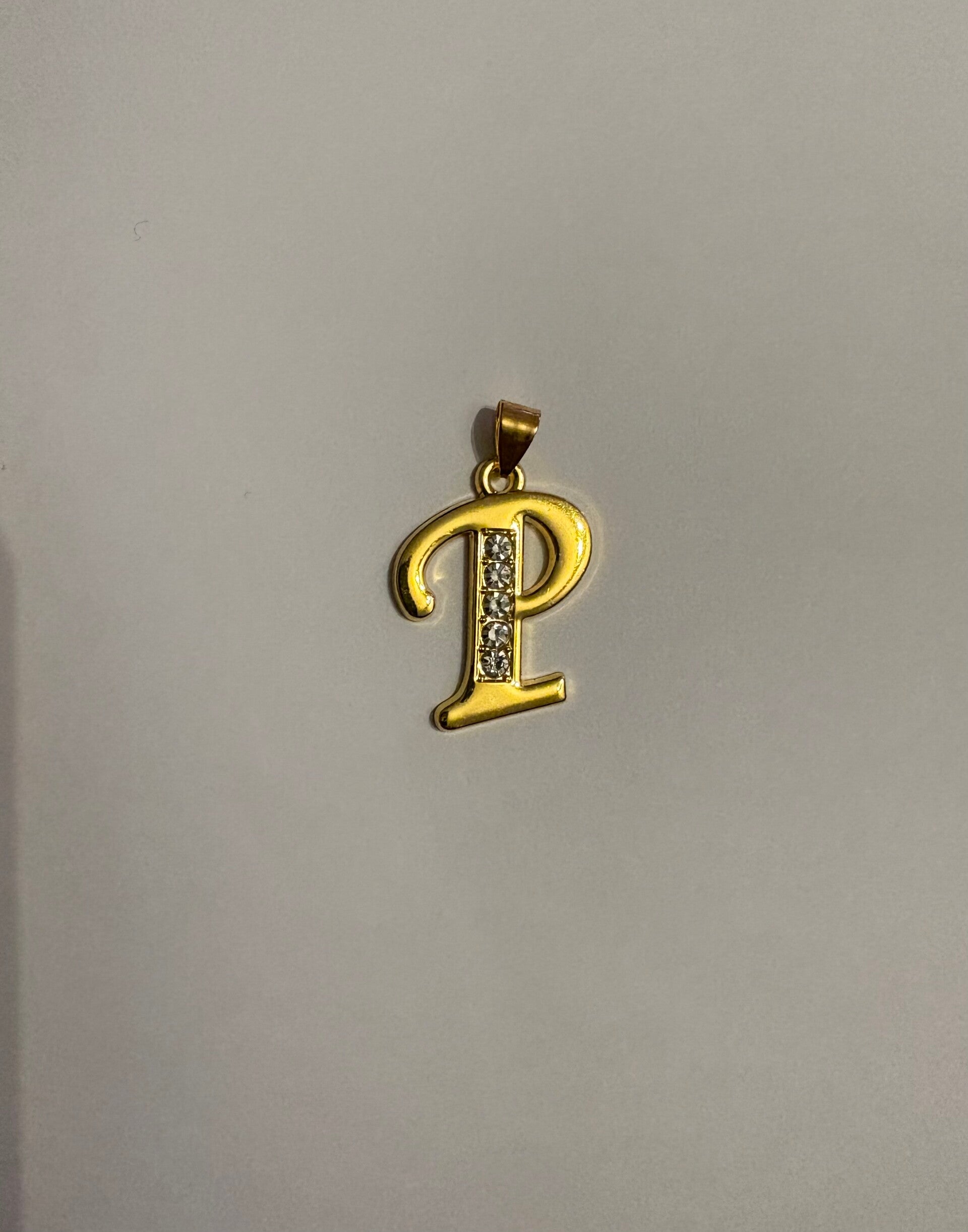 Initial hanger P