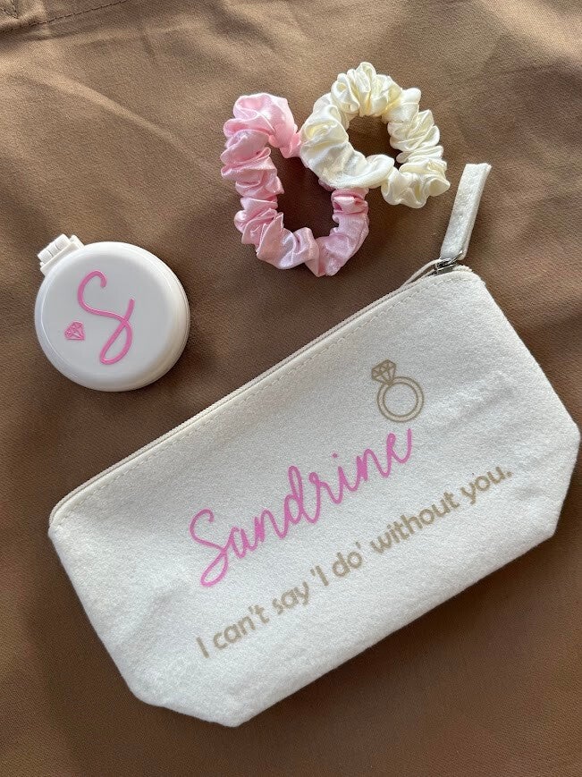 Witte etui – I can't say I do, without you!
