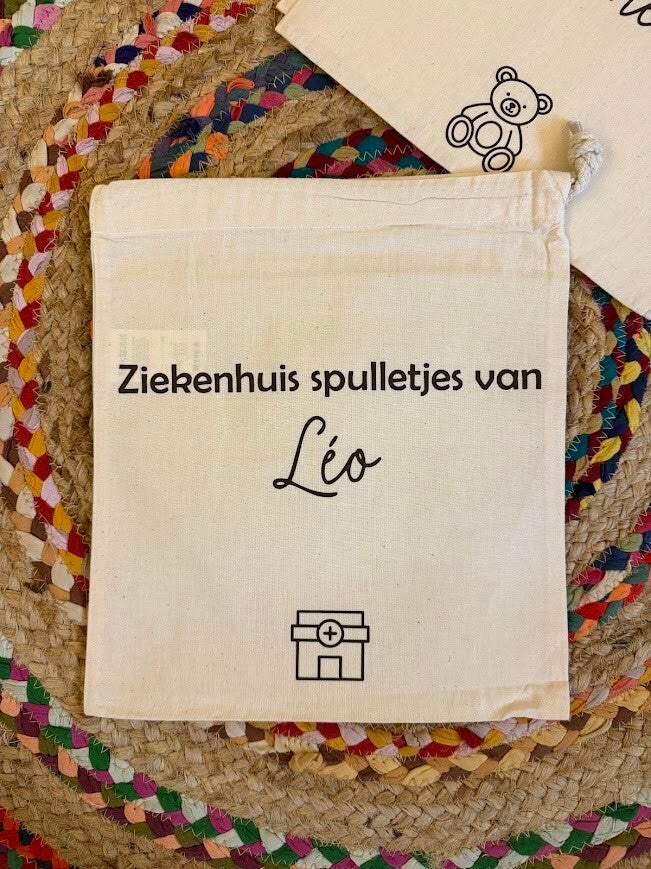 Bewaarzak - "Ziekenhuis spulletjes van ..."