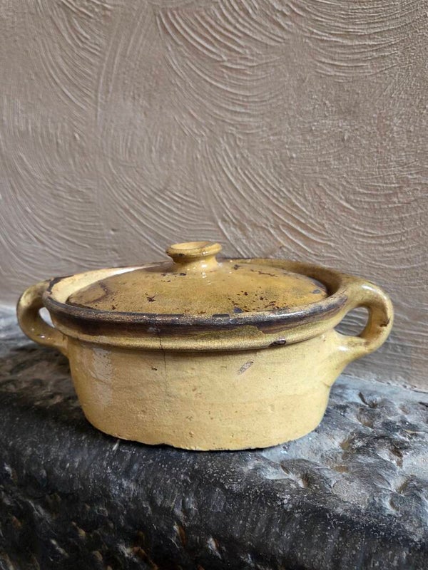 Pannetje Frans aardewerk