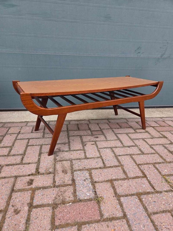 Vintage salontafel Louis van Teeffelen