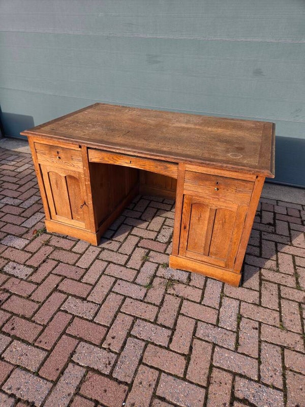 Houten bureau