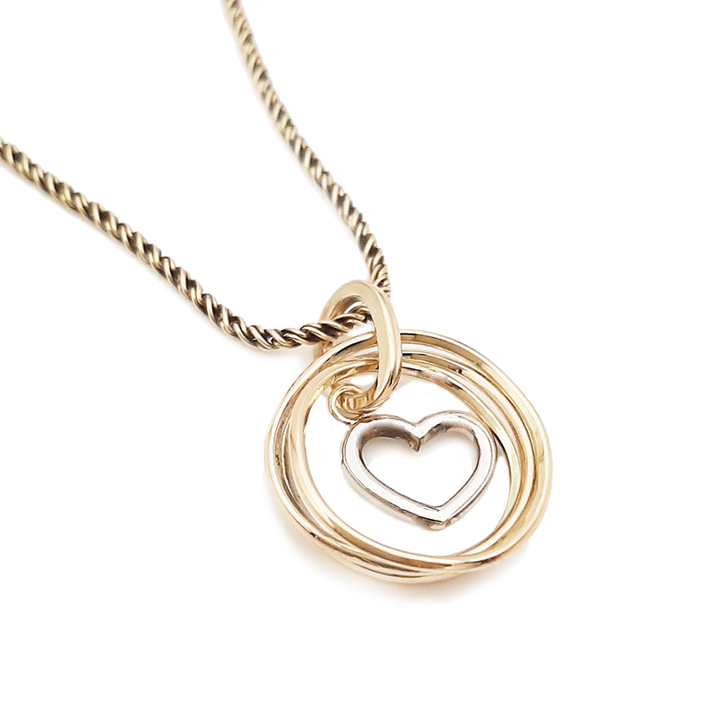 Trouwring veranderen in hanger of ring