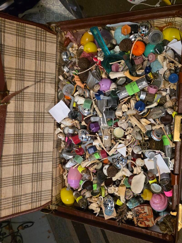 Occult Confetti Scoops!