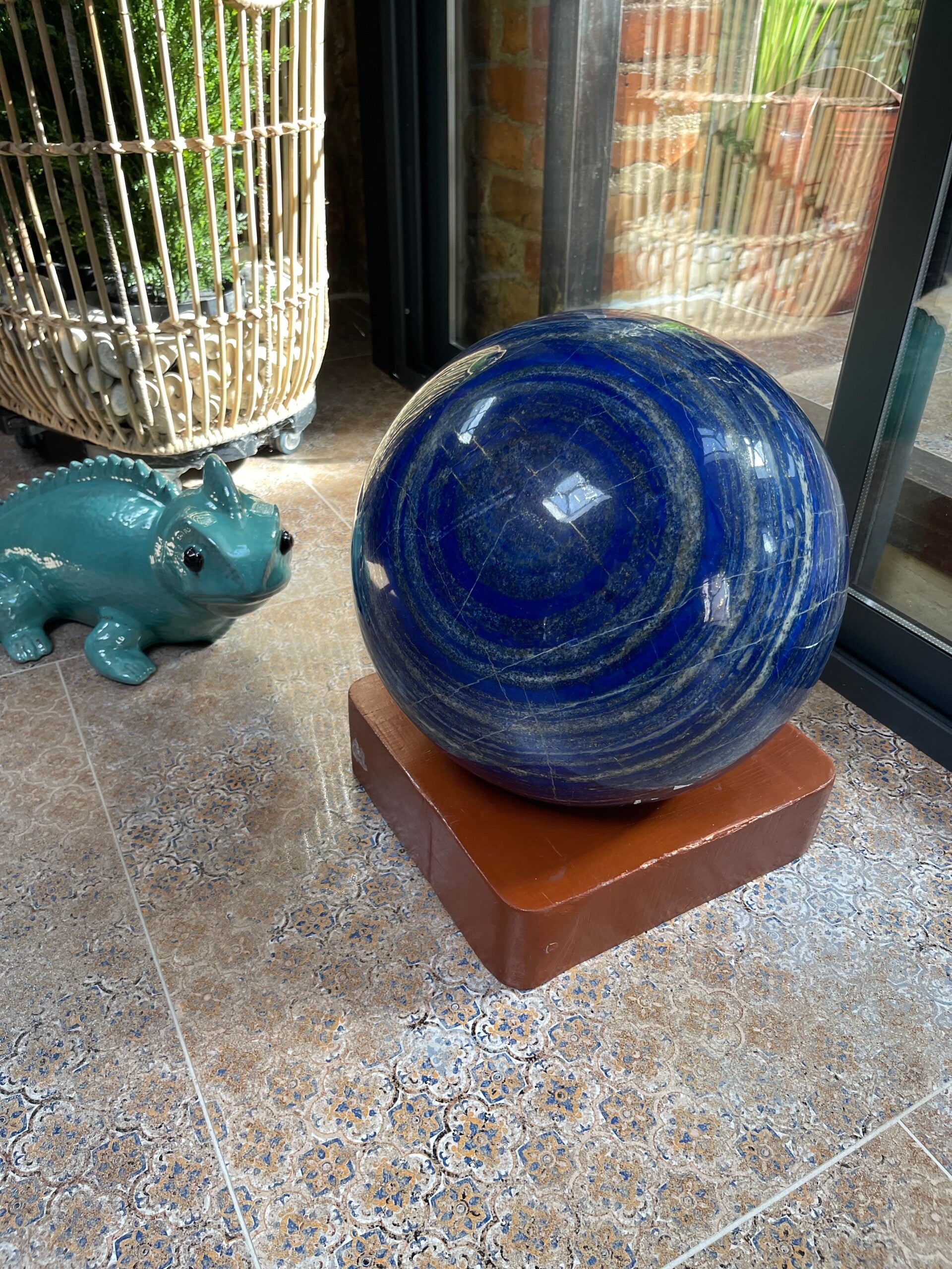 Lapis-Lazuli Kugel – 83 kg – beeindruckendes Unikat aus Afghanistan