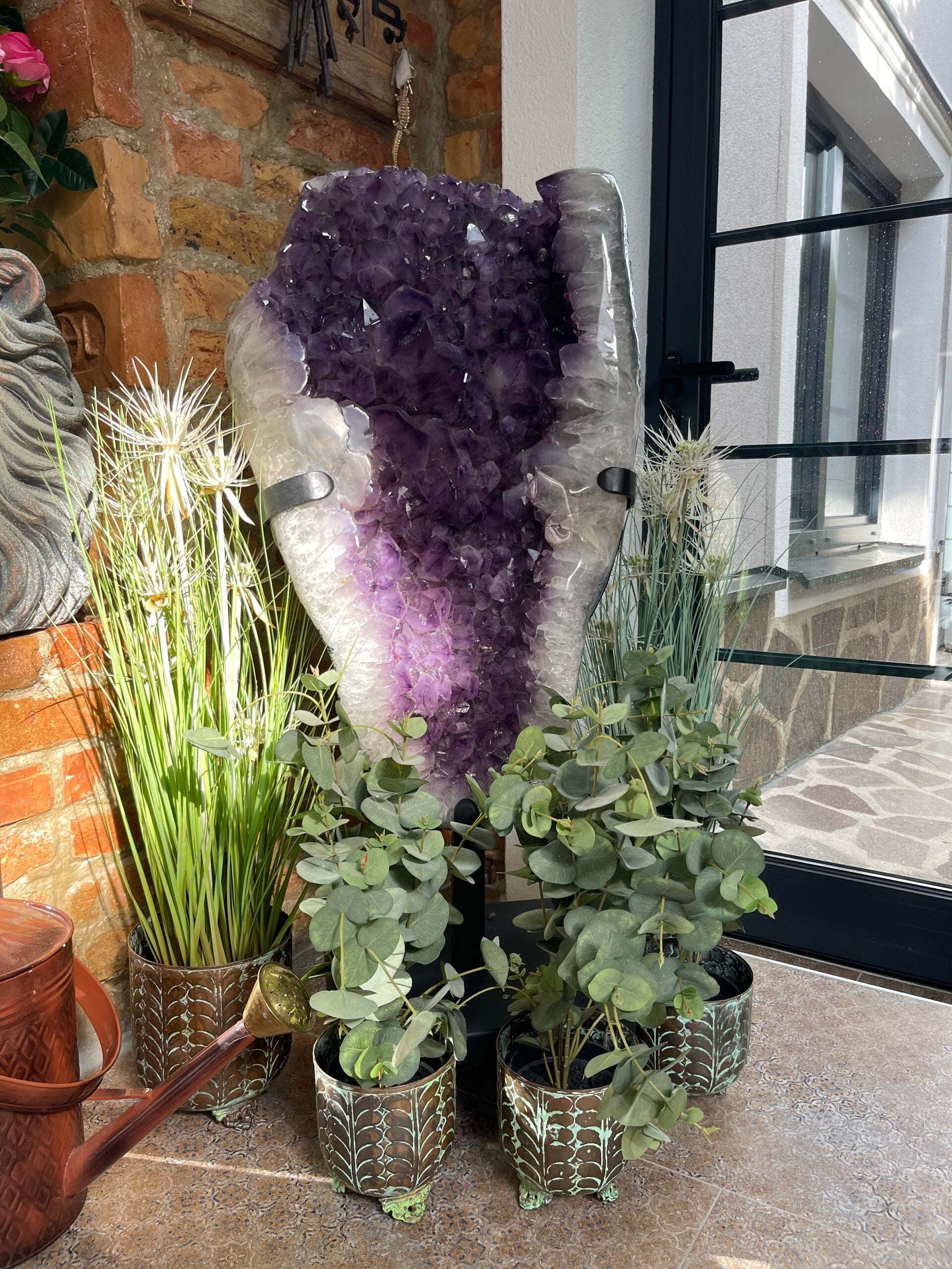 Amethyst-Druse – 98 kg – beeindruckendes Naturstück
