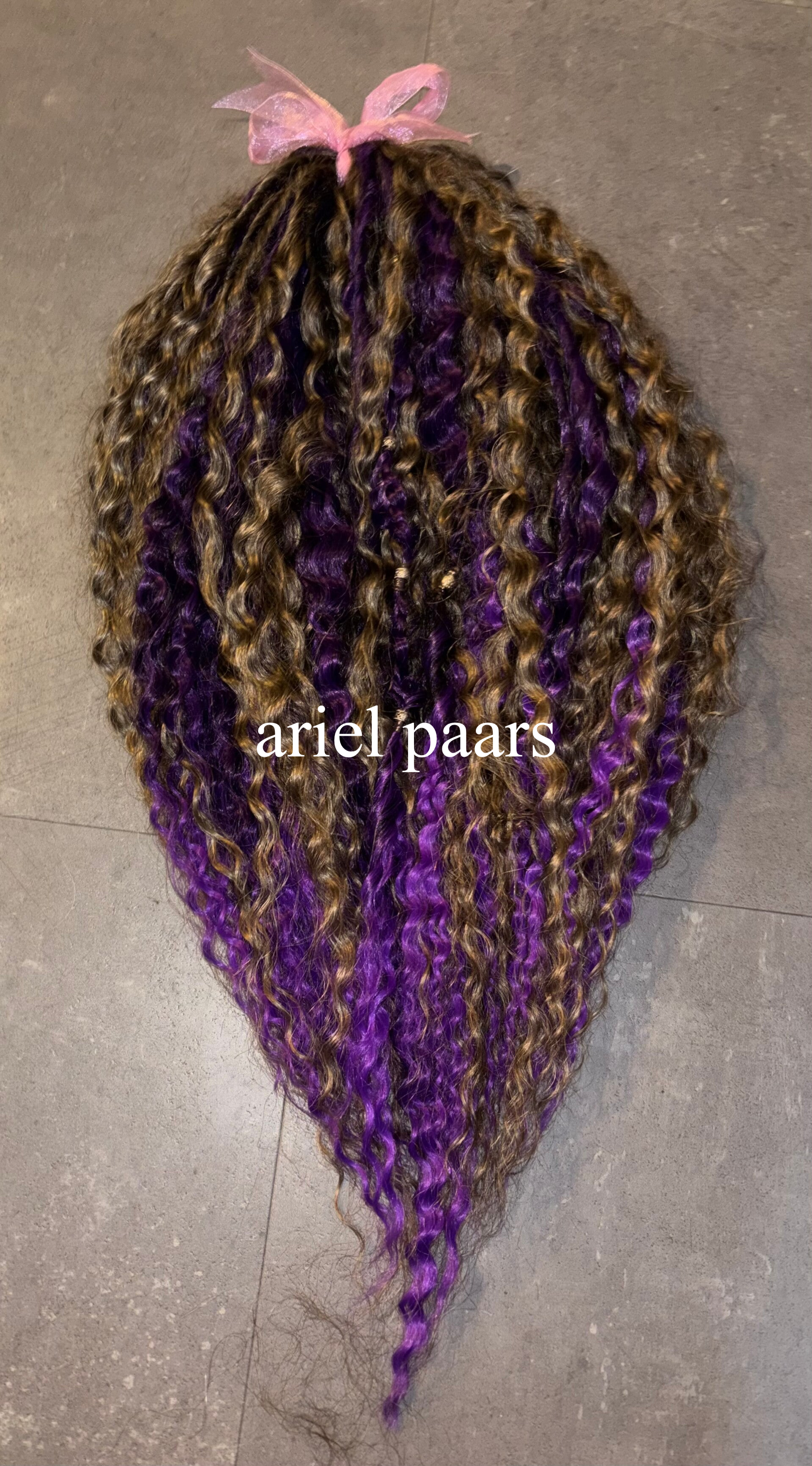Mix dreads vlechtjes en krullen