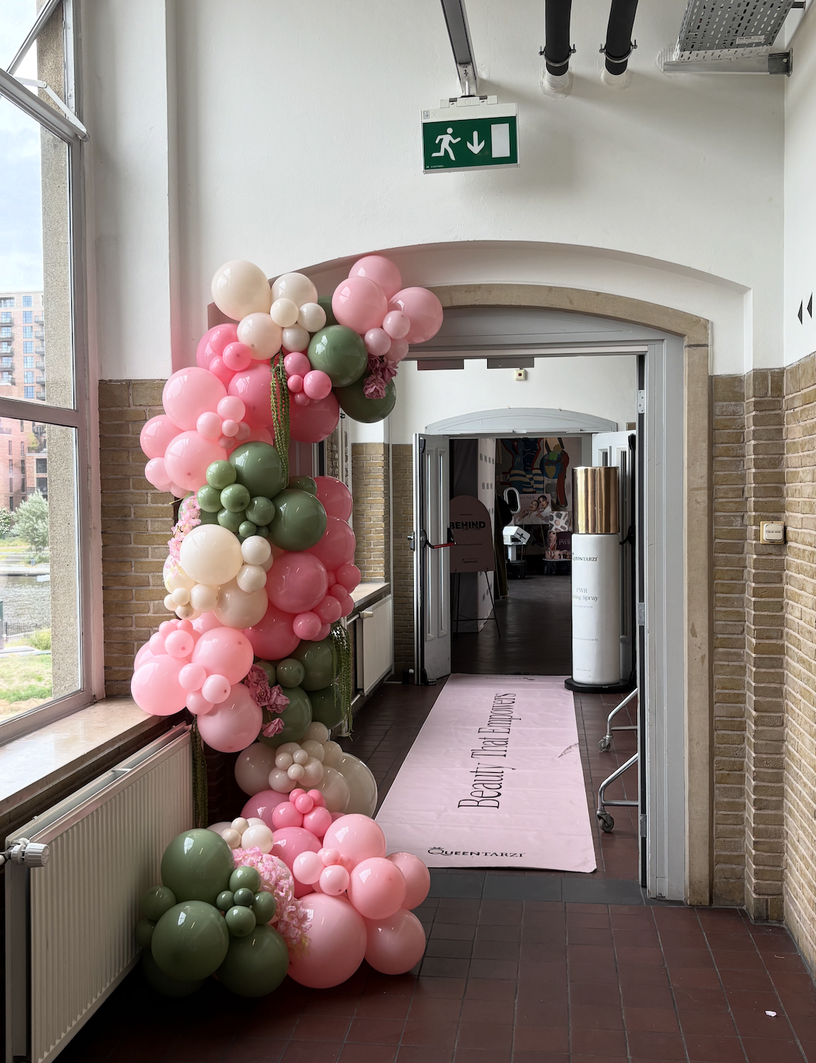 Custom balloon details