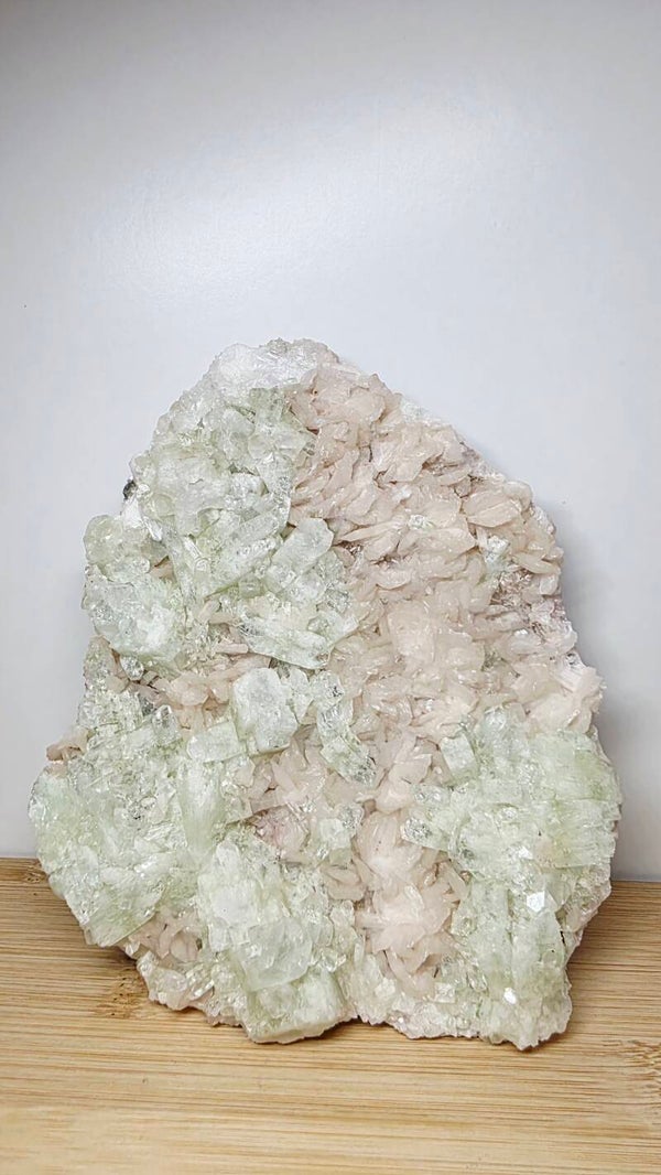 Stilbiet met groene Apofyliet