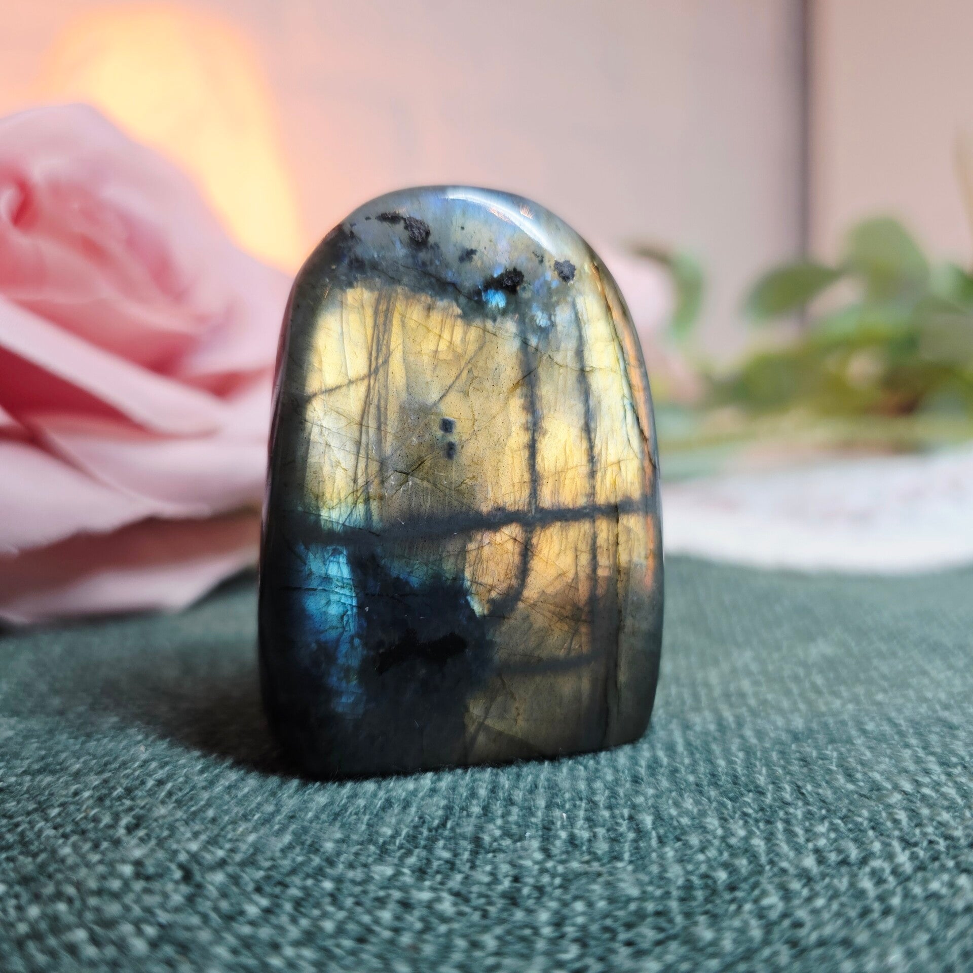 Labradoriet sculptuur small #4