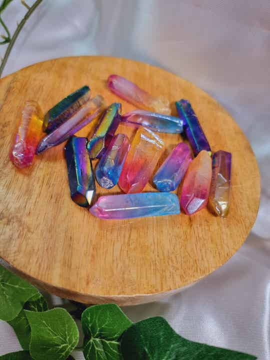 Angel aura of Titanium kwarts puntjes