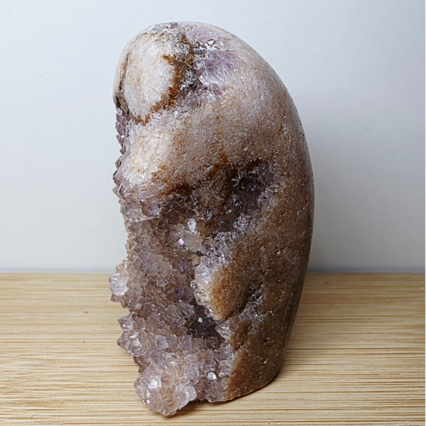 Roze Amethist sculptuur