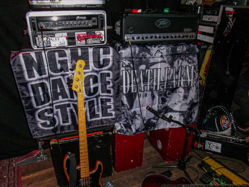 100_0117-standard.jpg