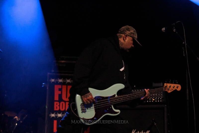 agnostic-front-17-van-53-standard-9wmk6n.jpg