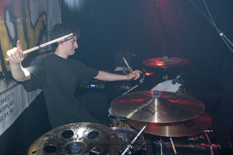 antwerp-assault-1154960-standard.jpg