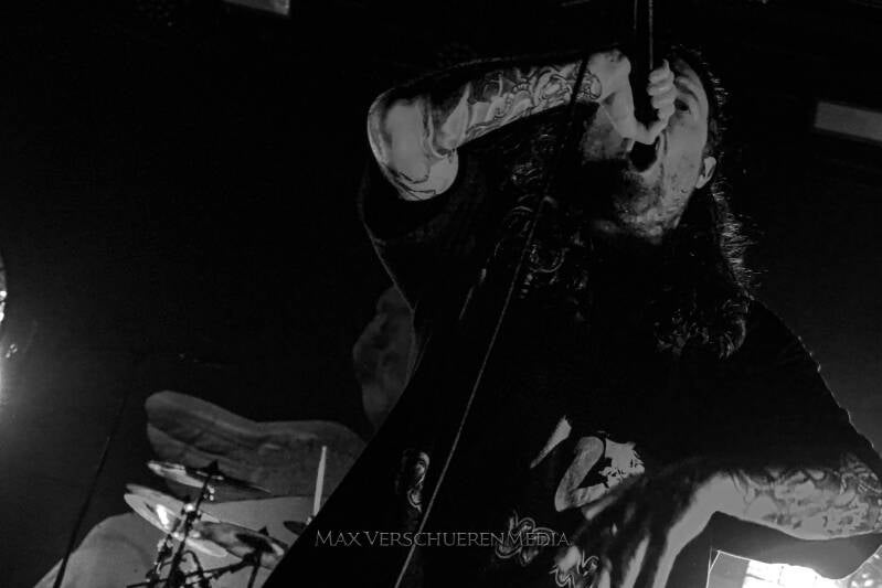 counterparts-19-van-23-standard.jpg