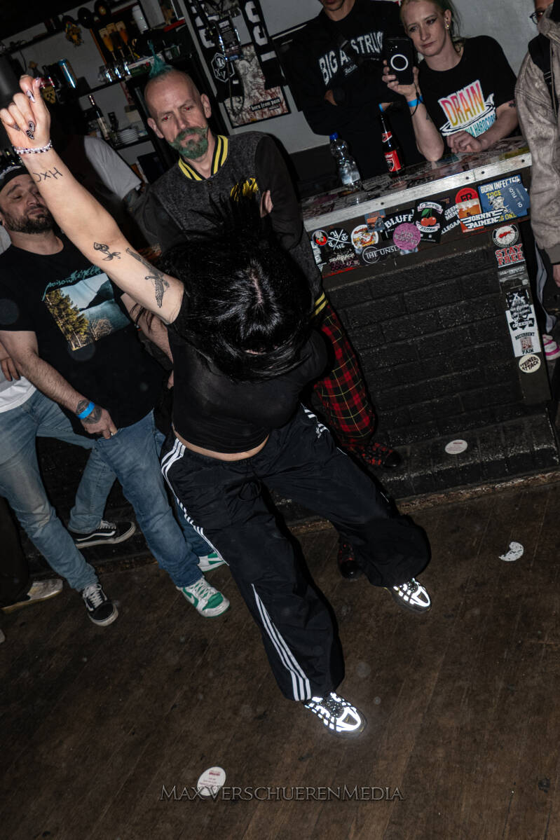 divine-hatred-13-standard.jpg