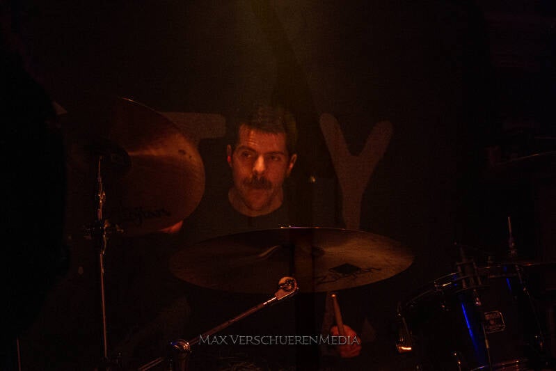 don-t-try-1154120-standard.jpg