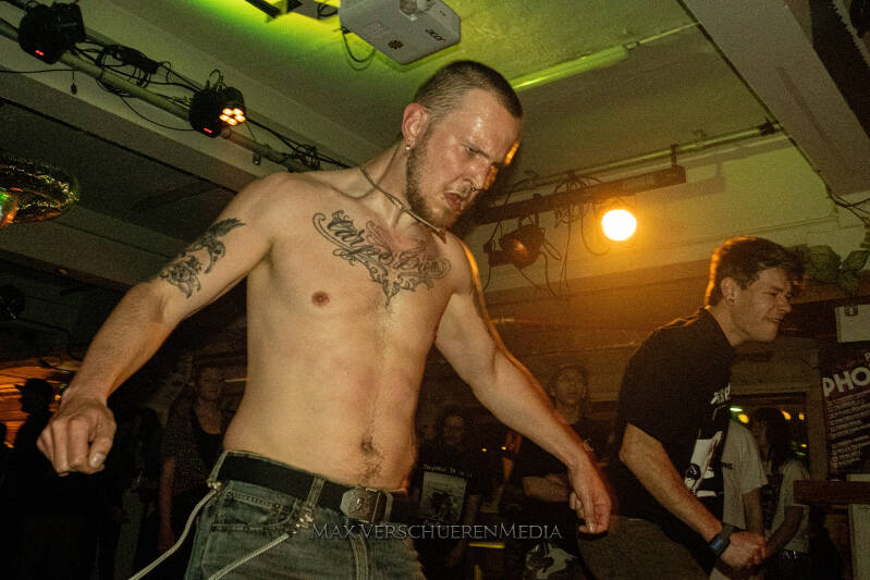 don-t-try-1154191-standard.jpg