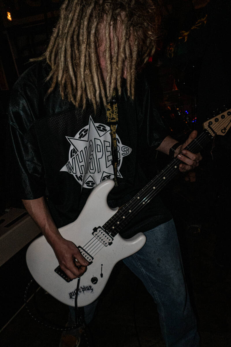 headlock-19-van-48-standard.jpg