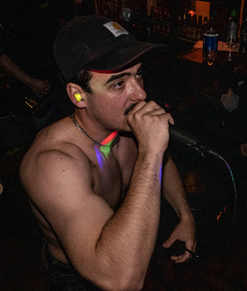 headlock-36-van-48-standard.jpg