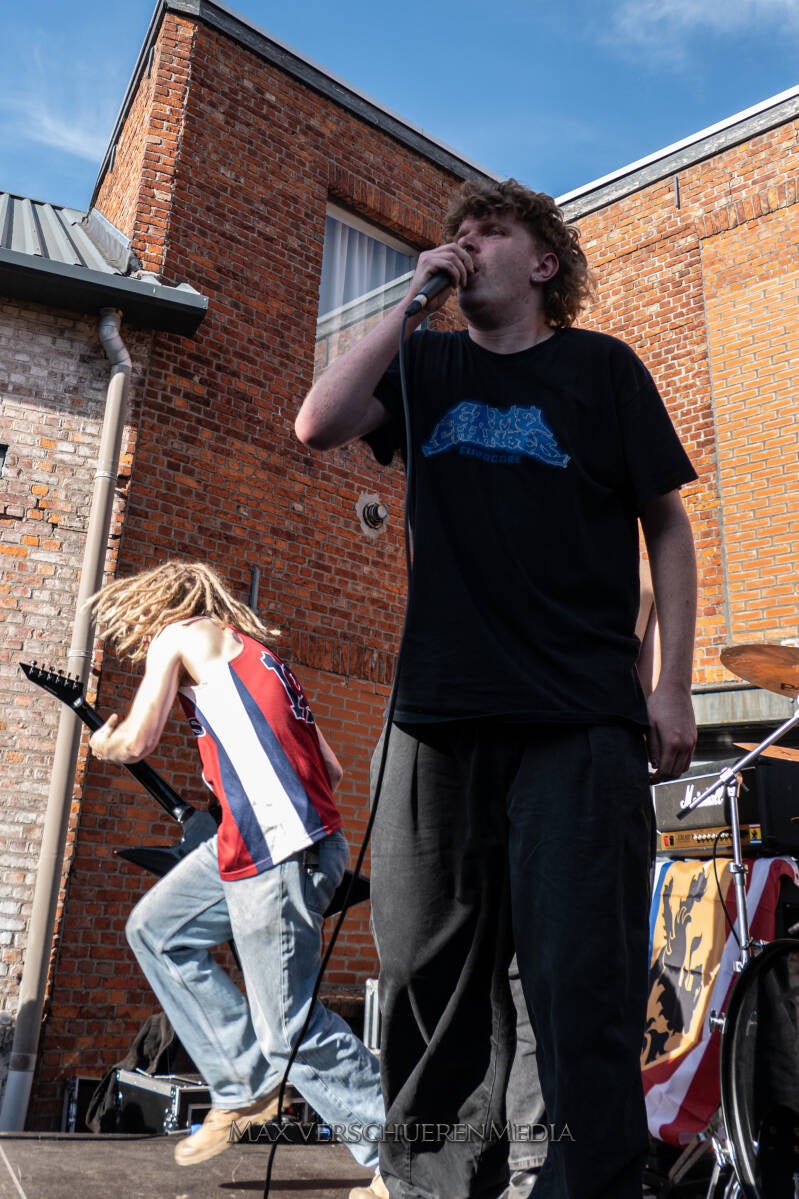 headlock-40-standard.jpg