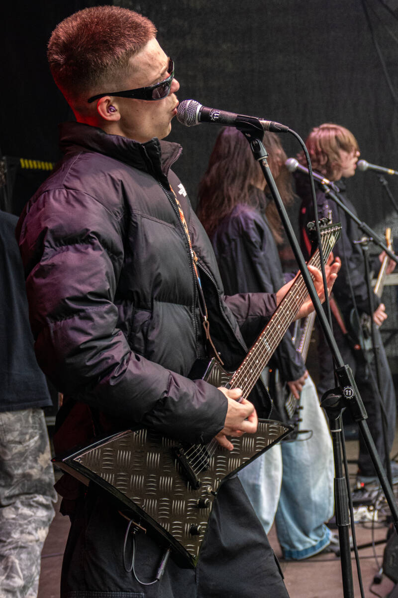 headlock-41-van-100-standard.jpg