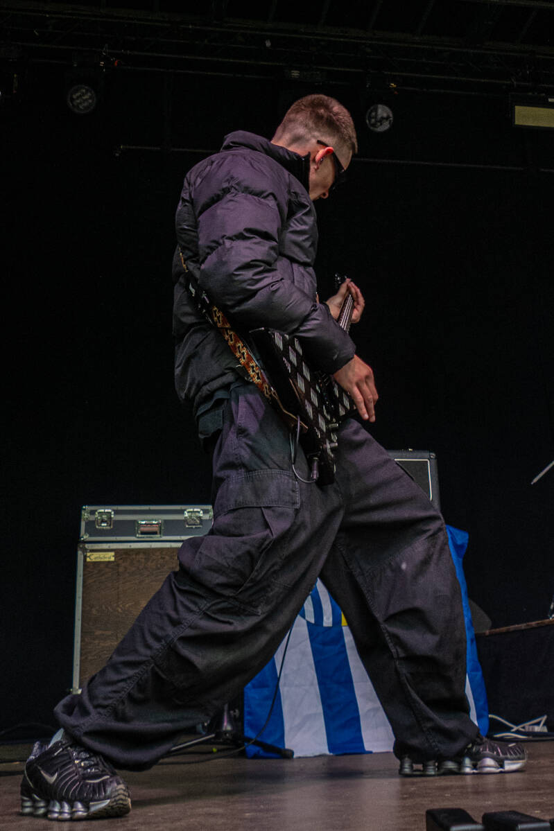 headlock-64-van-100-standard.jpg